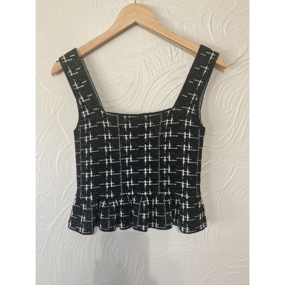 $5 SALE MUST GO ZARA Cropped Knit Top Square Neck Ruffled Hem Size S